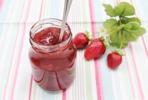 アプリコットジャム　代用　イチゴジャム