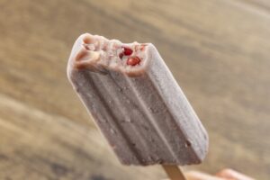 あずきバー カロリー 糖質